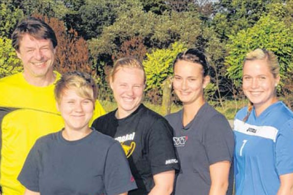 Frauen_Volksstimme_Trainingsauftakt_Saison 2013-2014